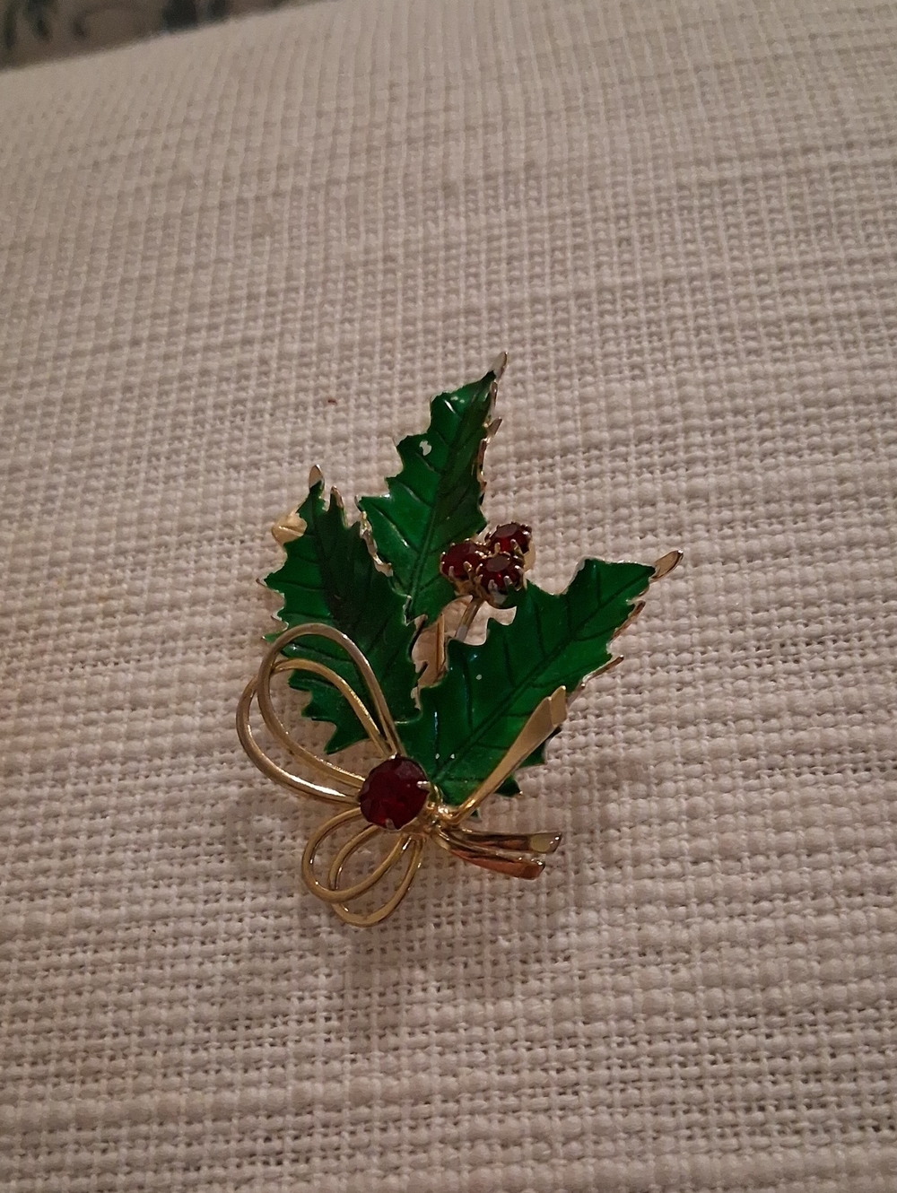 Gold-Tone Green Holly Leaf Brooch with Red Crystal Accent - Women Jewelry